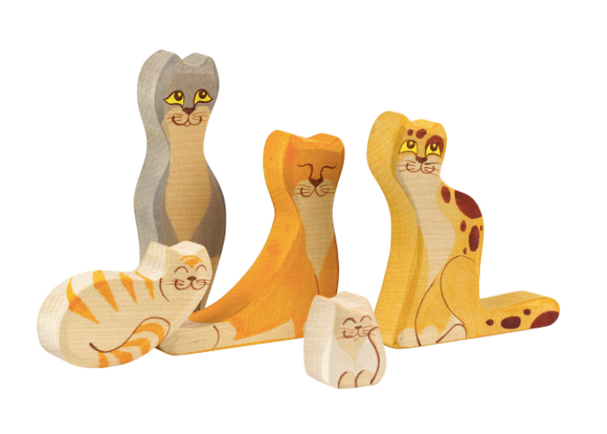 Wooden Cat figurines set of 5