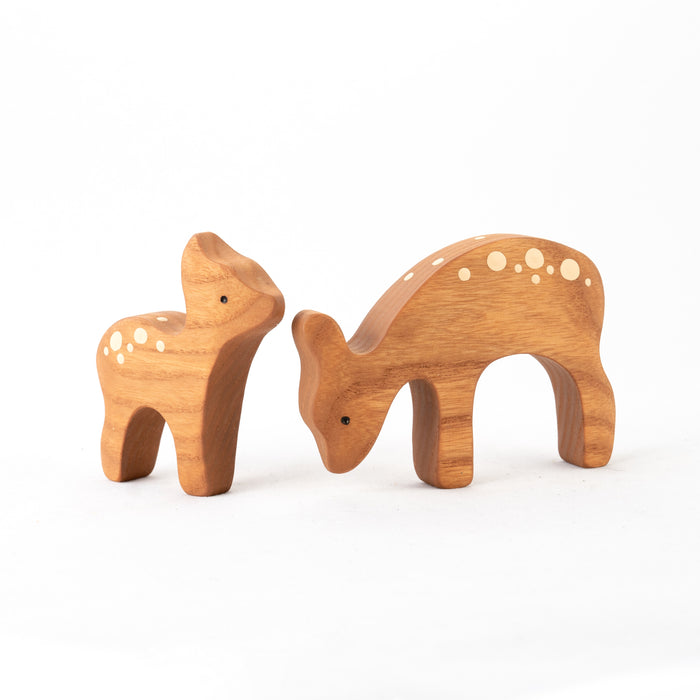 Waldorf Wooden Deer with the baby deer - PoppyBabyCo
