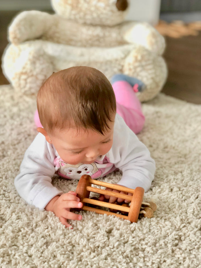 Montessori rolling rattle Wood Toy Ball Cylinder - PoppyBabyCo