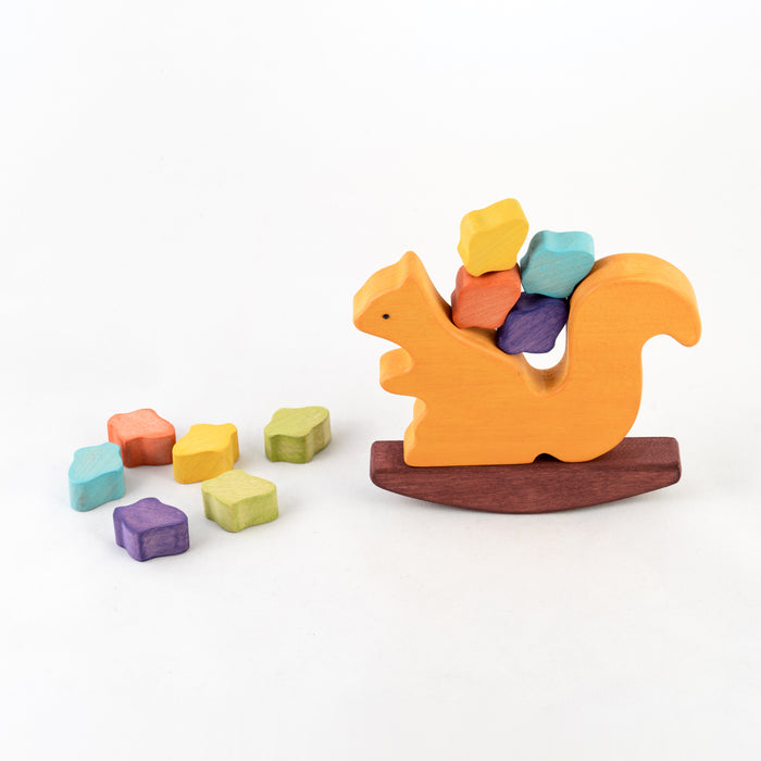 Wooden Squirrel with acorns Balancing toy - PoppyBabyCo