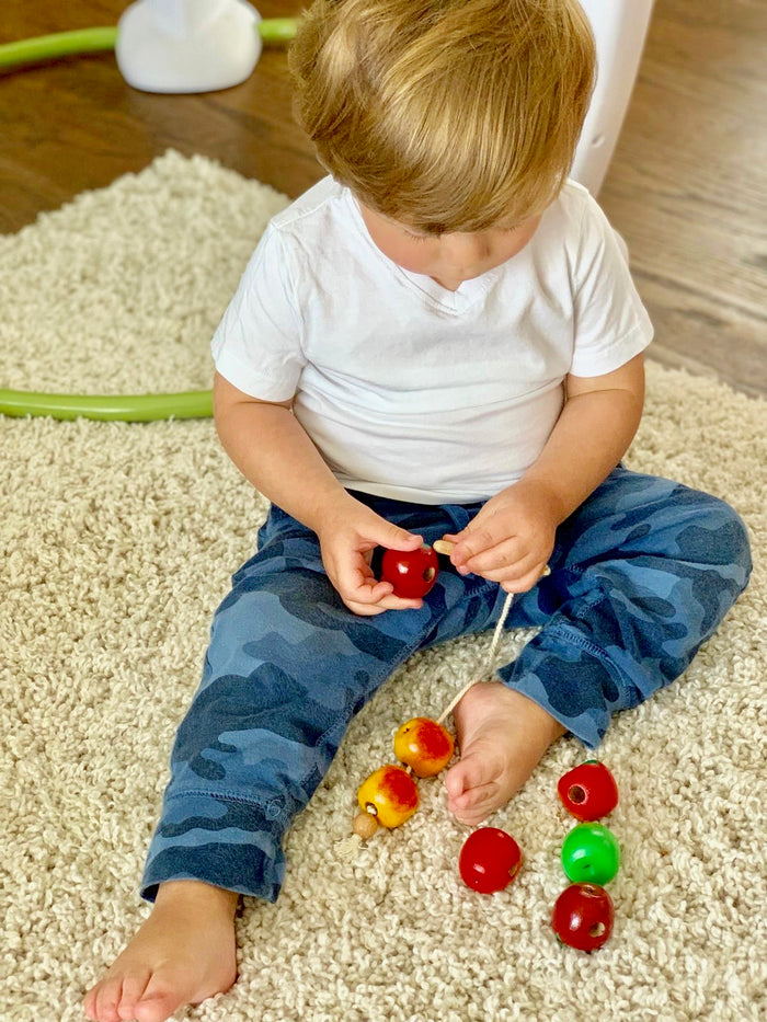 Wooden Apples 4 sorts Lacing toy - PoppyBabyCo