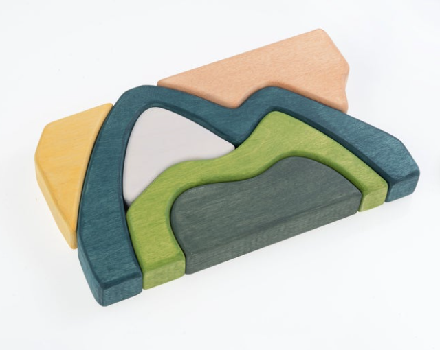 Wooden Arch stacker Mountains