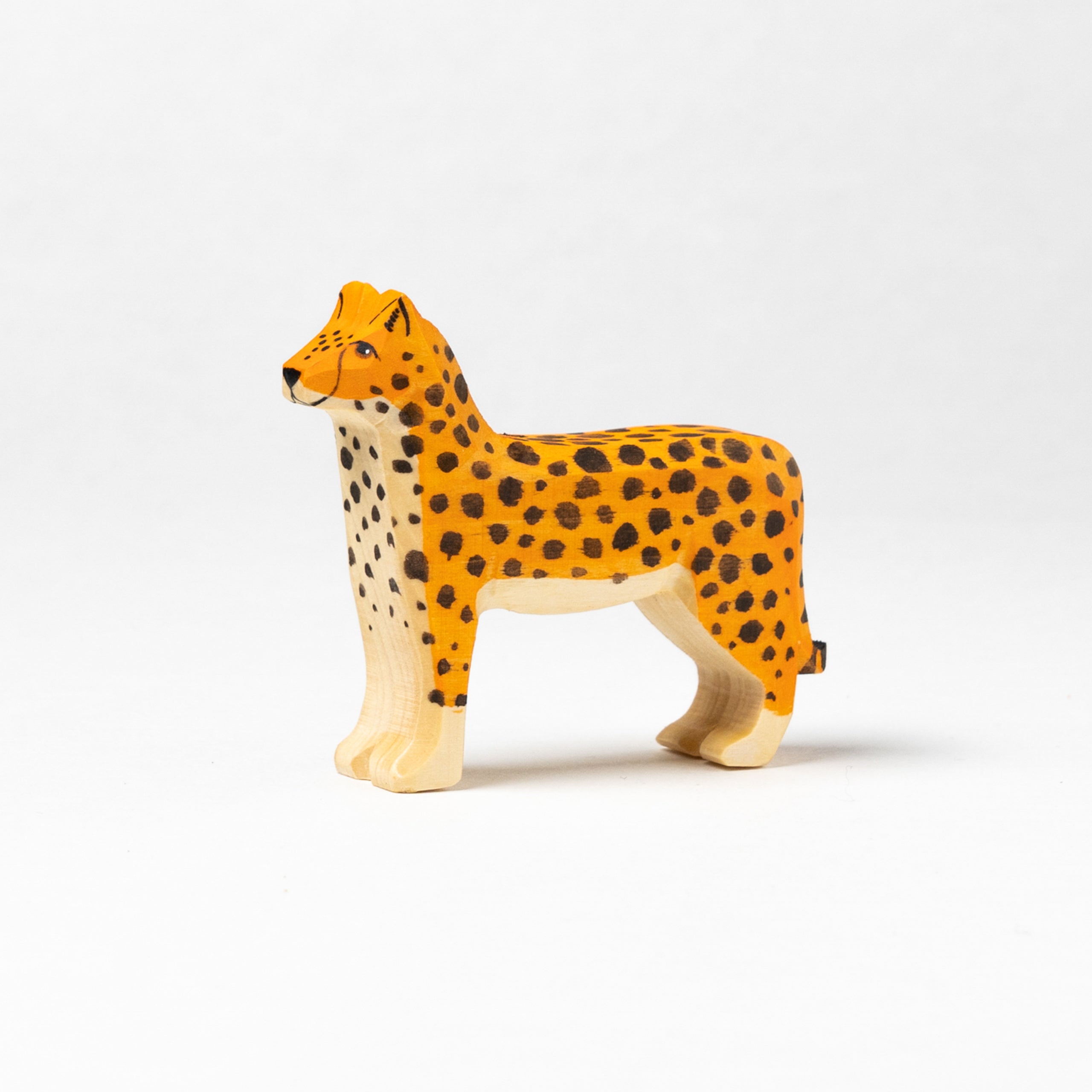 PoppyBaby Co Safari Animals Wooden Figurine Set of 11 – Blossom