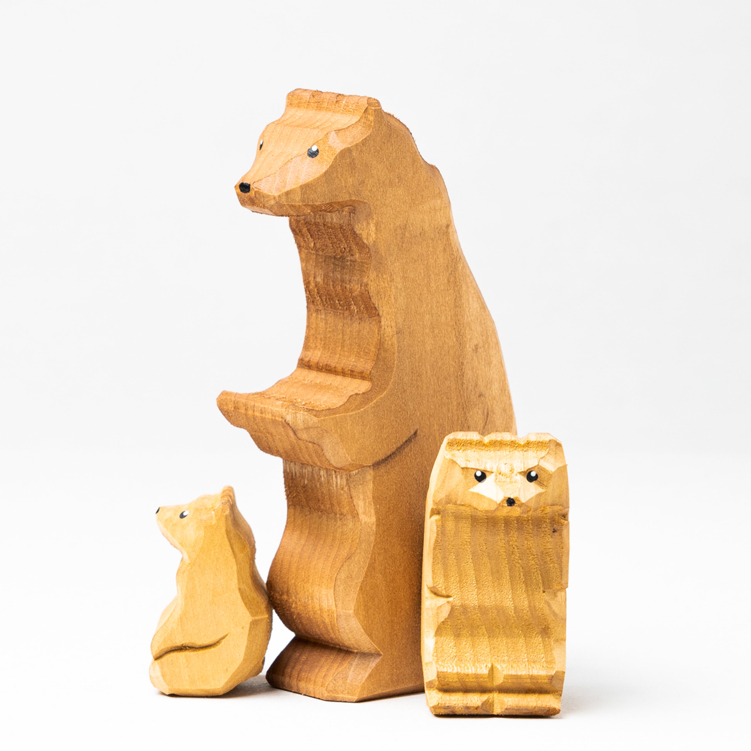 木彫り 熊 家族 wooden curved bear family DSC06163.jpg?v=1702853110