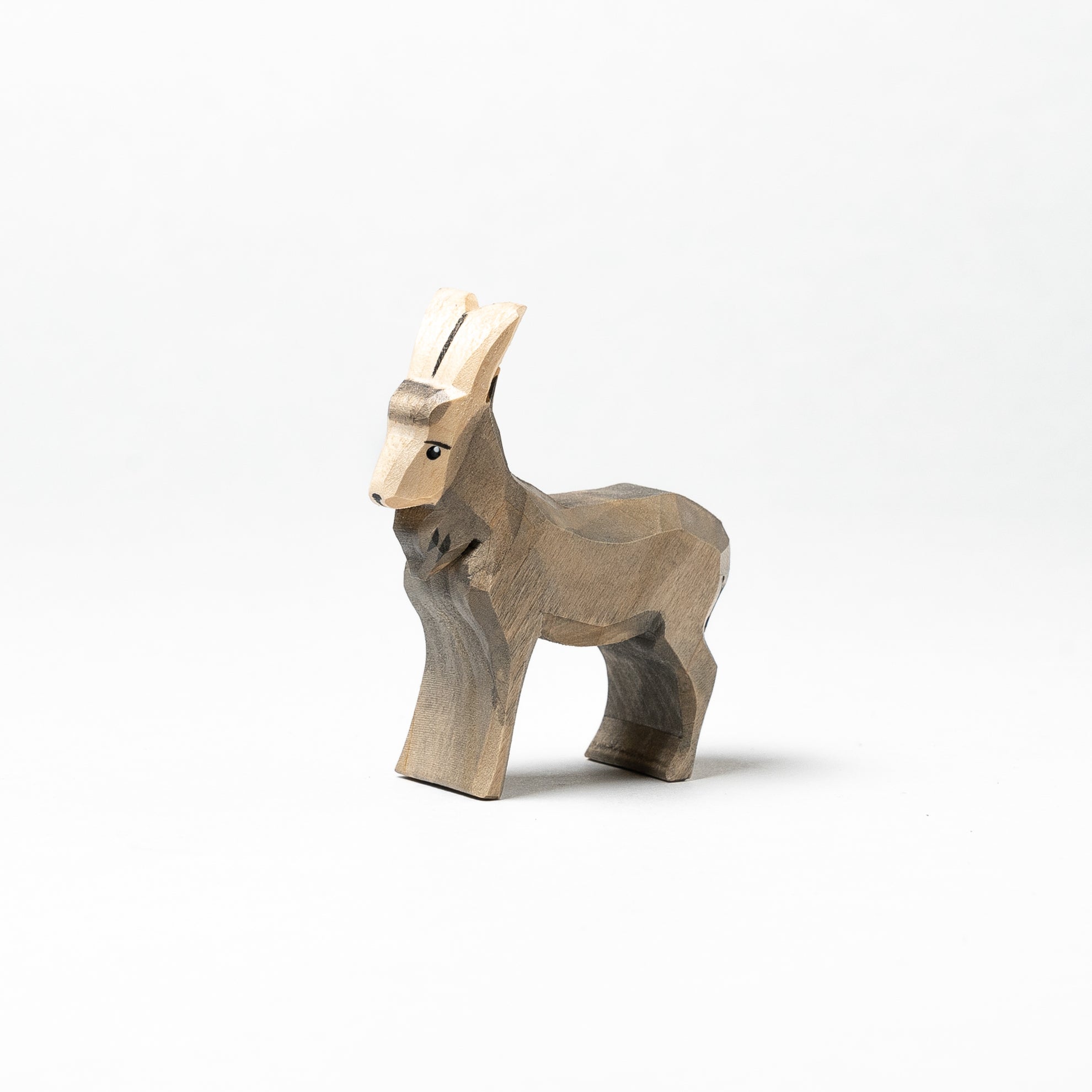 woodengoat.jpg?v=1720621666