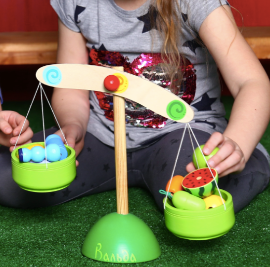 Wooden Balance Scale Toy