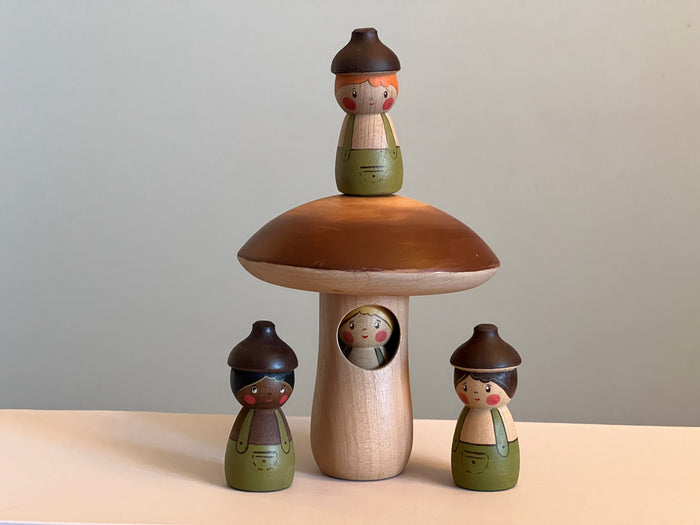 Gnezdo Mushroom with Acorn Doll