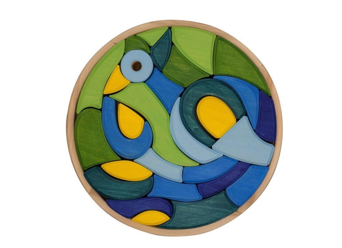 Puzzle Plate - Green/Blue Puzzle Plate - Green/Blue